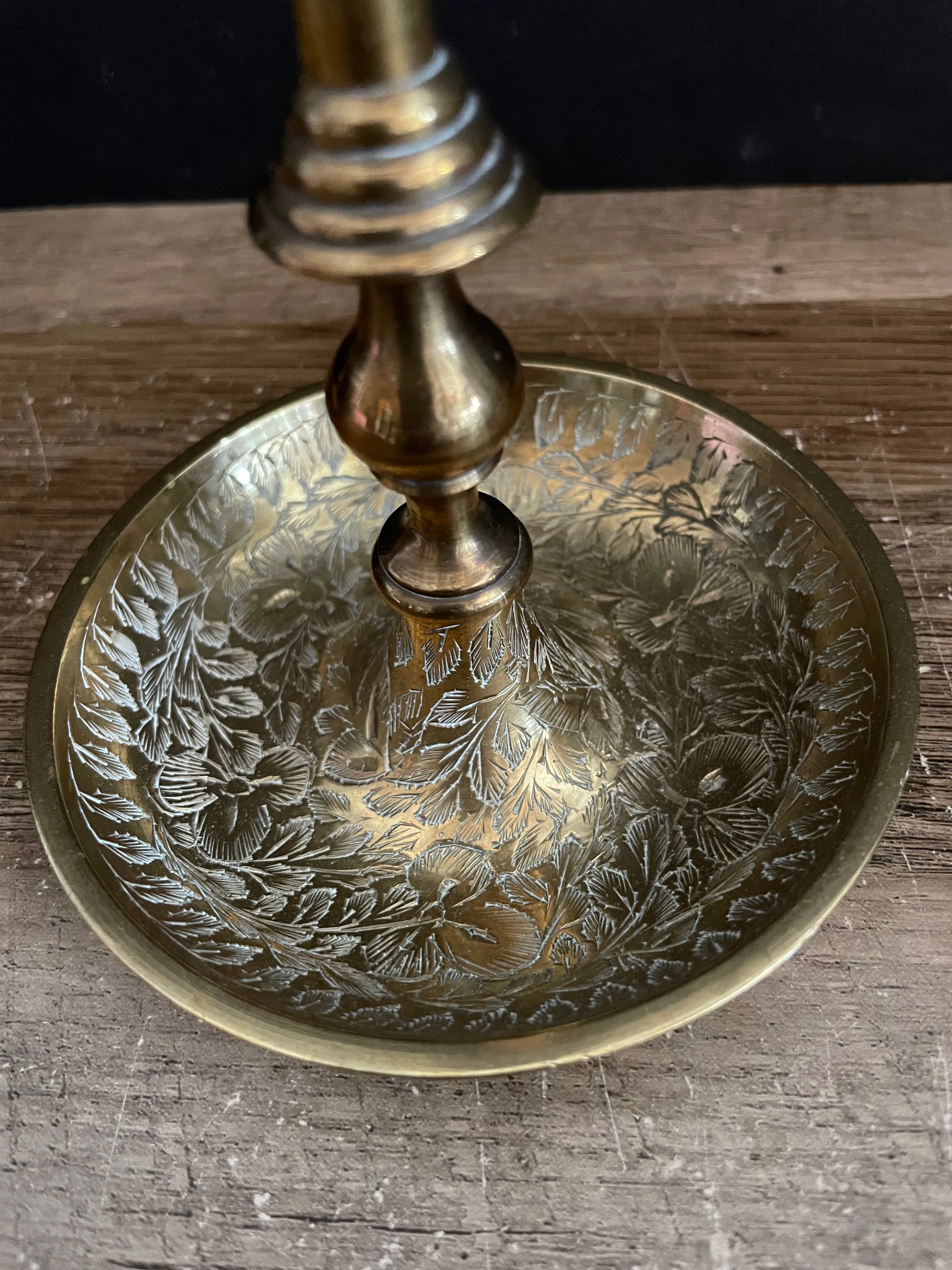 ~ Pair/Set of 2 Solid Gold Brass Taper Candlesticks Candleholders Rounded Base Etched Leaves