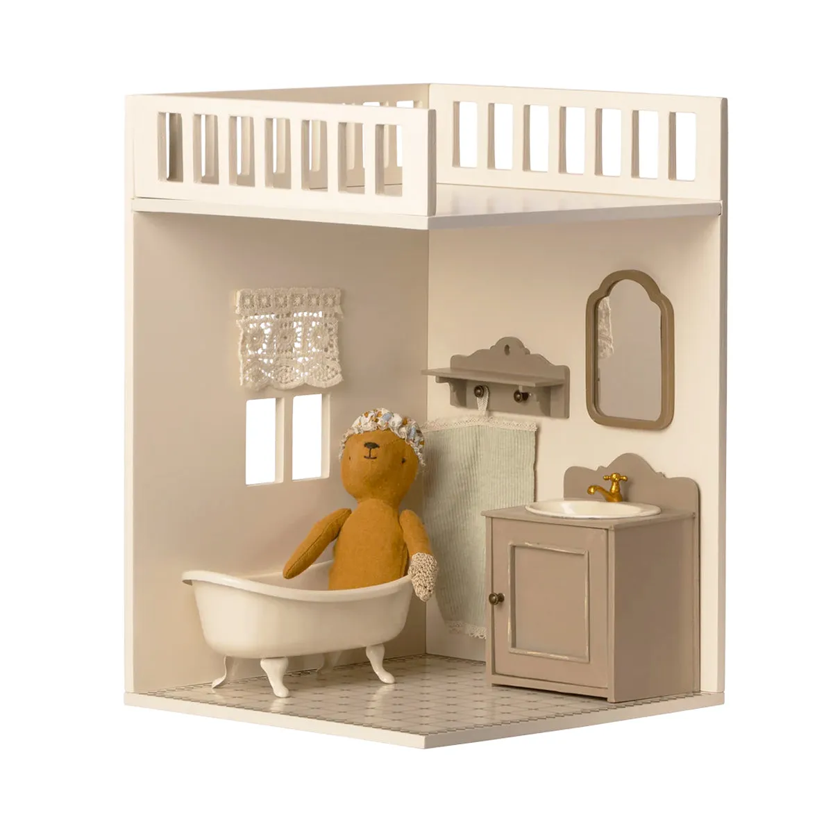 2019 Maileg Dollhouse | House of Miniature Bathroom