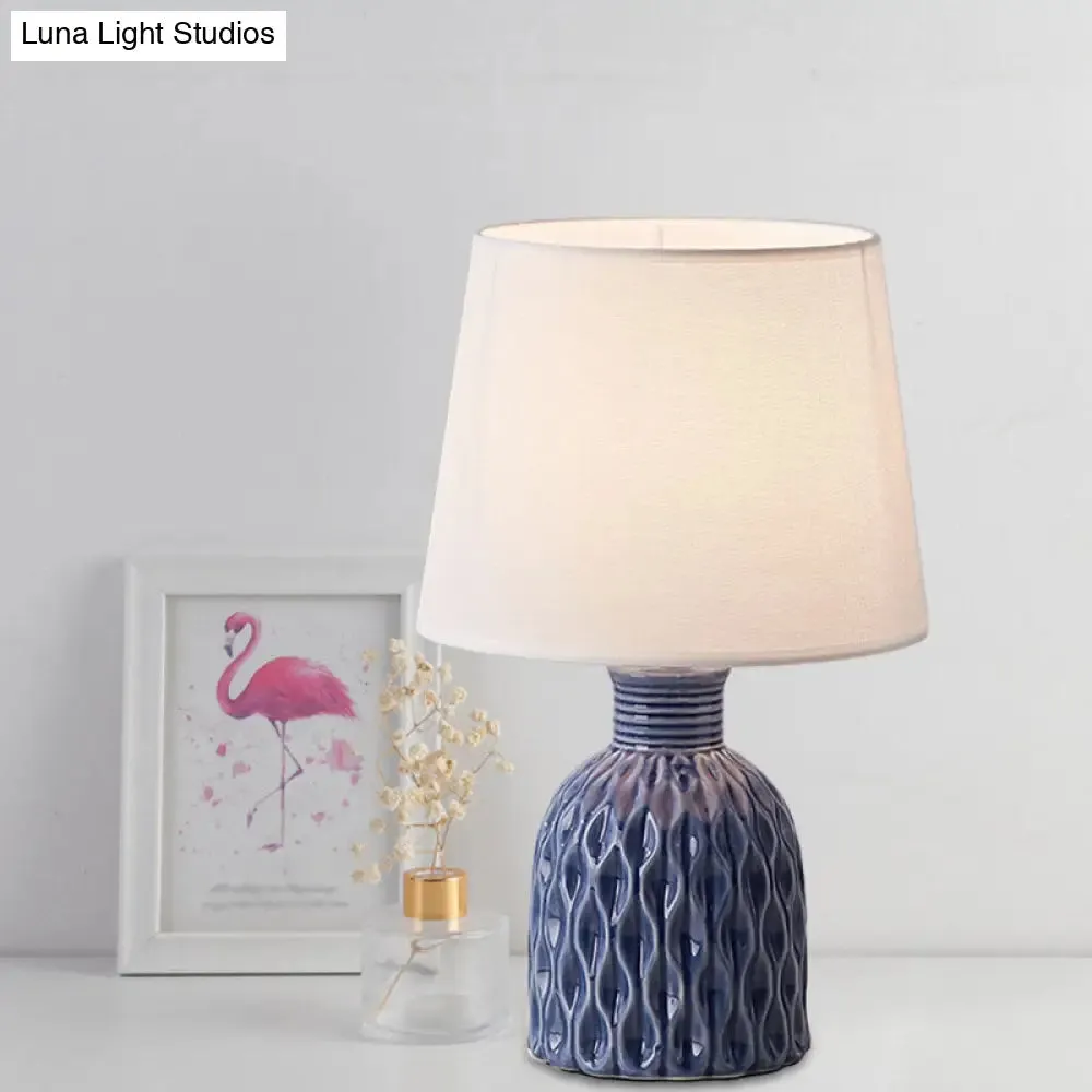 Alaraph - Contemporary Table Lamp