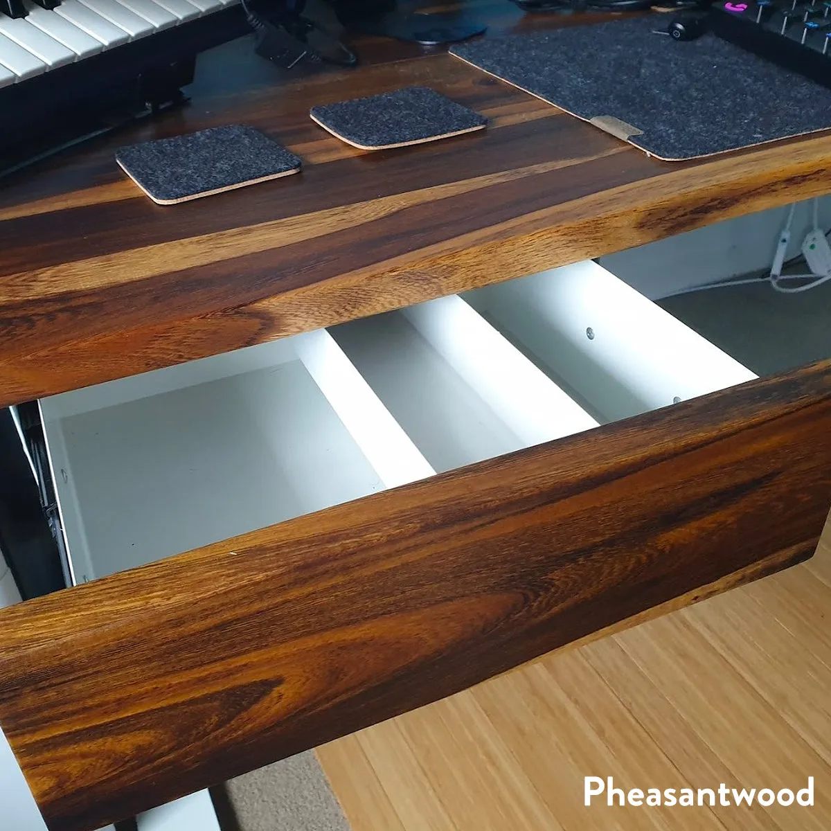 Almost Perfect Desky Minimal Under Desk Drawer