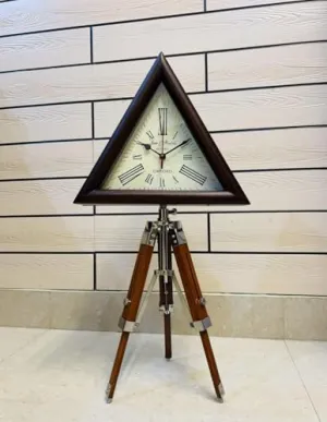 Antique Nautical Art Elegant Tripod Clock with Geometric Frame Oxford Triangular Clock on Stylish Wooden Stand