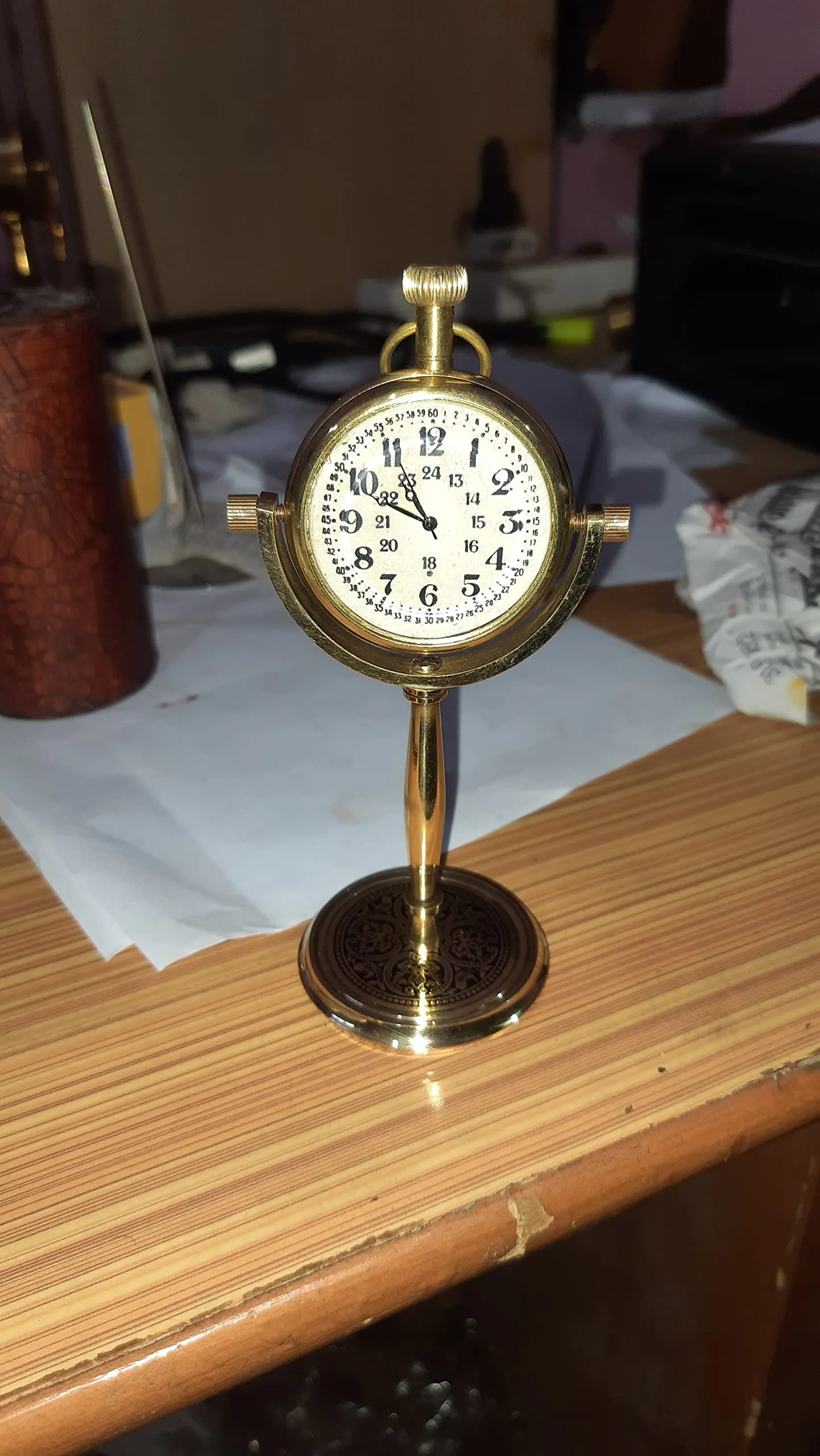 Antique Style Vintage Look Table Clock