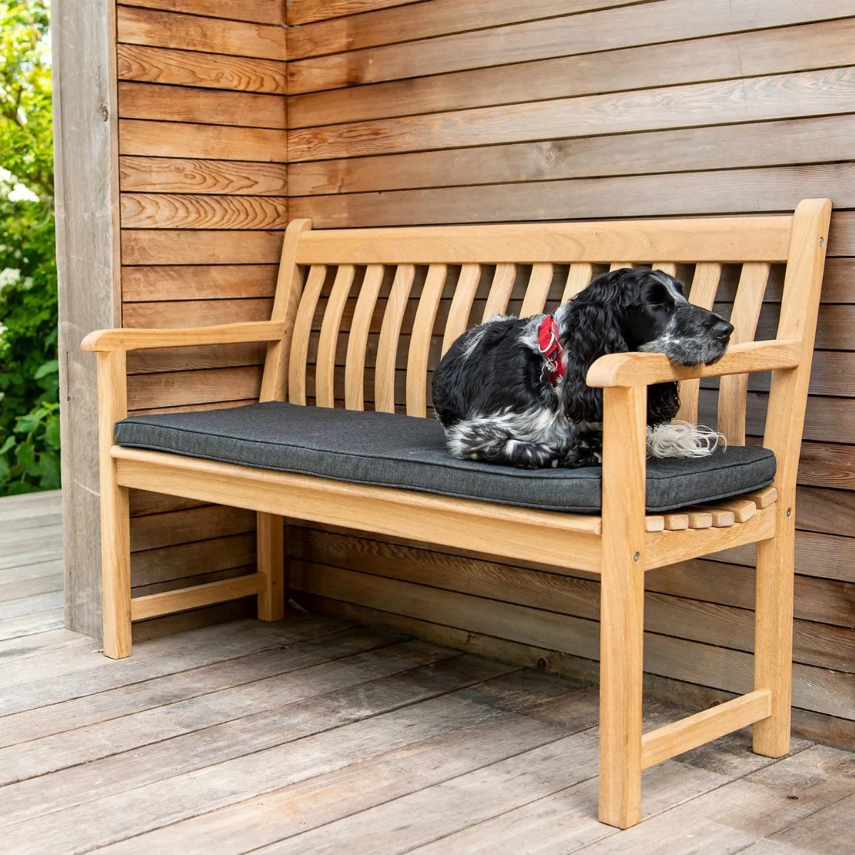 Broadfield Roble Bench