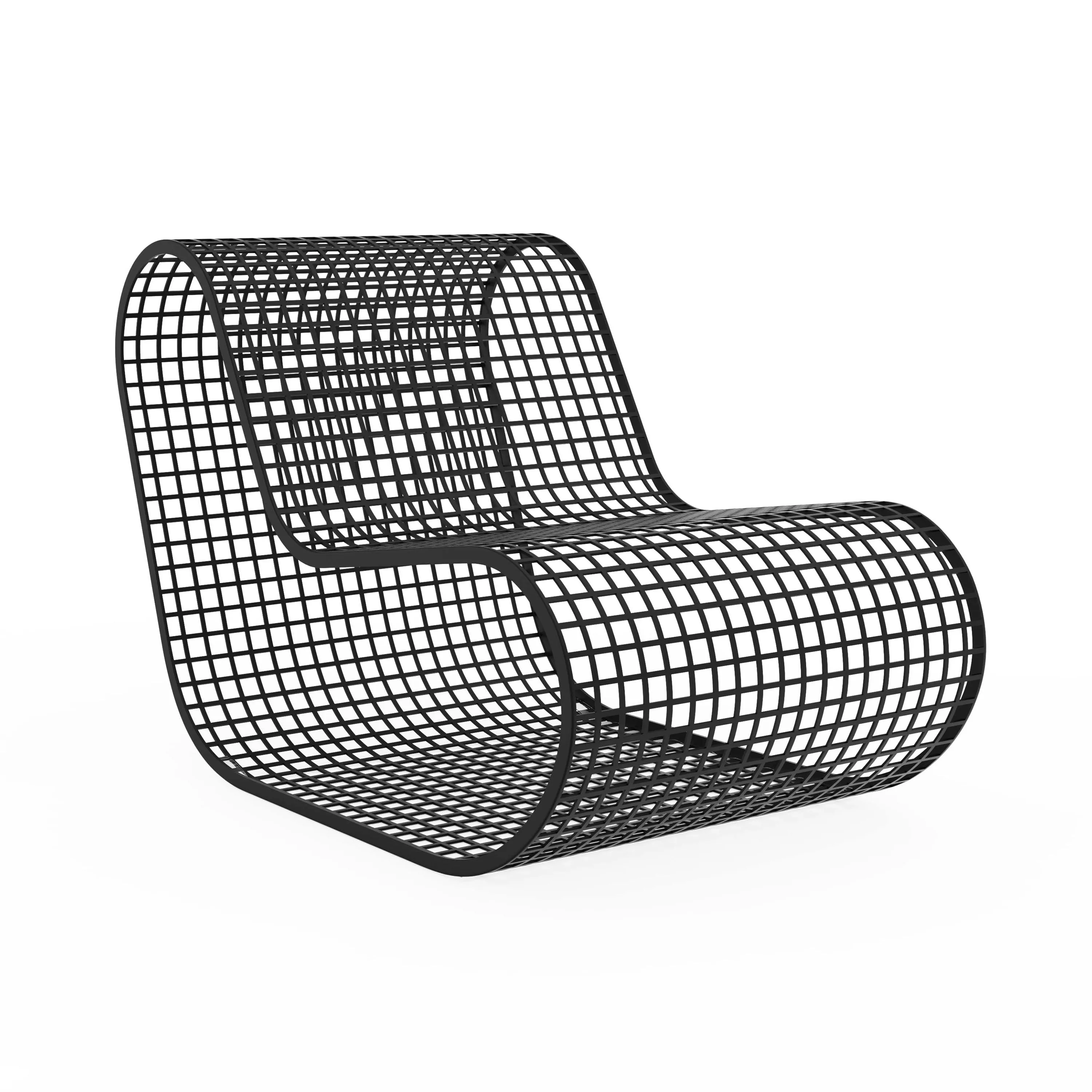 Buit Club Chair