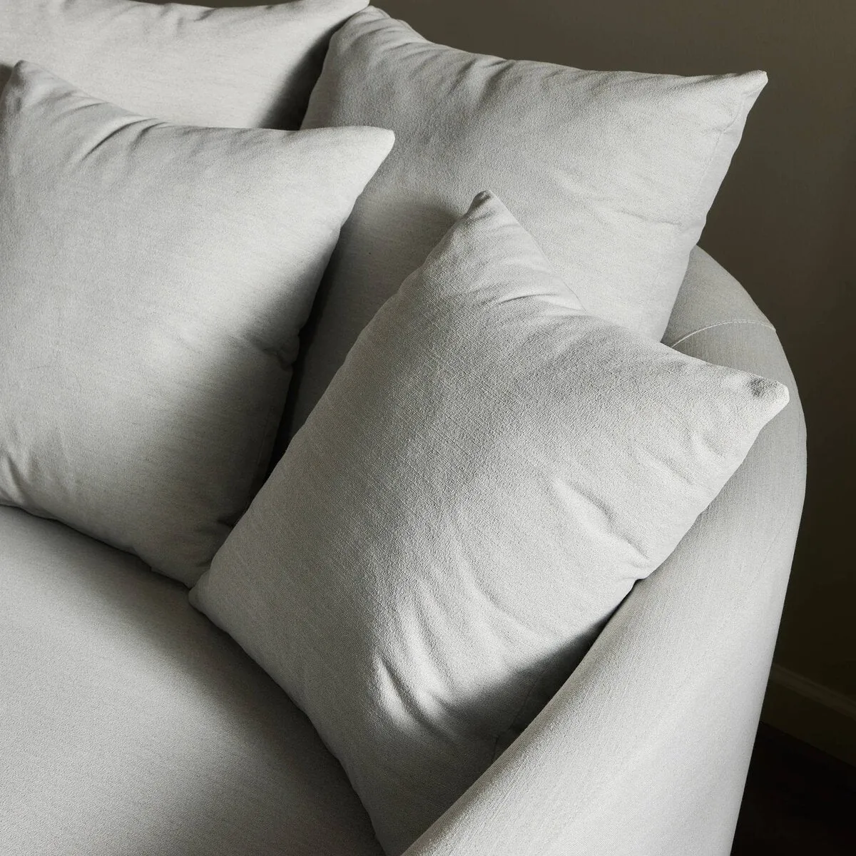 Chloe Media Lounger