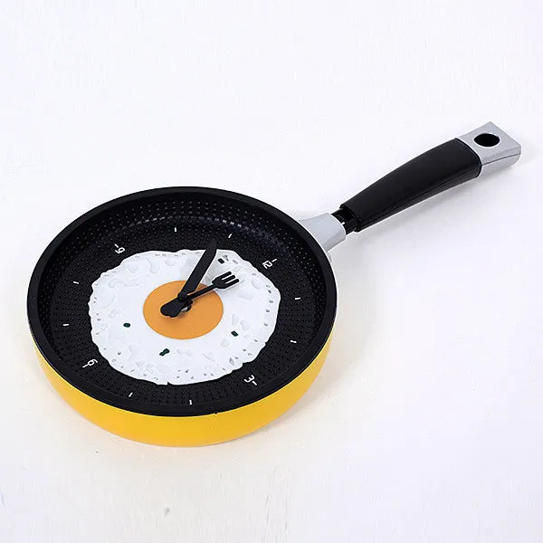 Creative Omelette Fry Pan Kitchen Fried Egg Design Wall Clock Decor