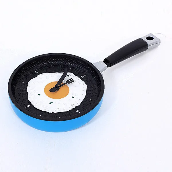 Creative Omelette Fry Pan Kitchen Fried Egg Design Wall Clock Decor