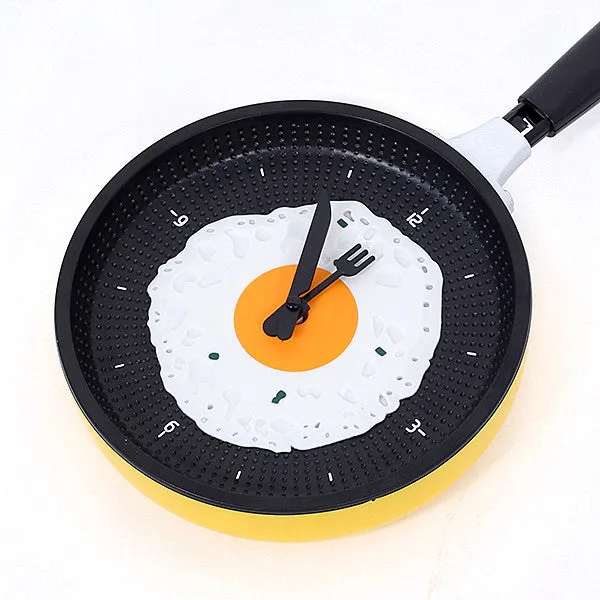 Creative Omelette Fry Pan Kitchen Fried Egg Design Wall Clock Decor