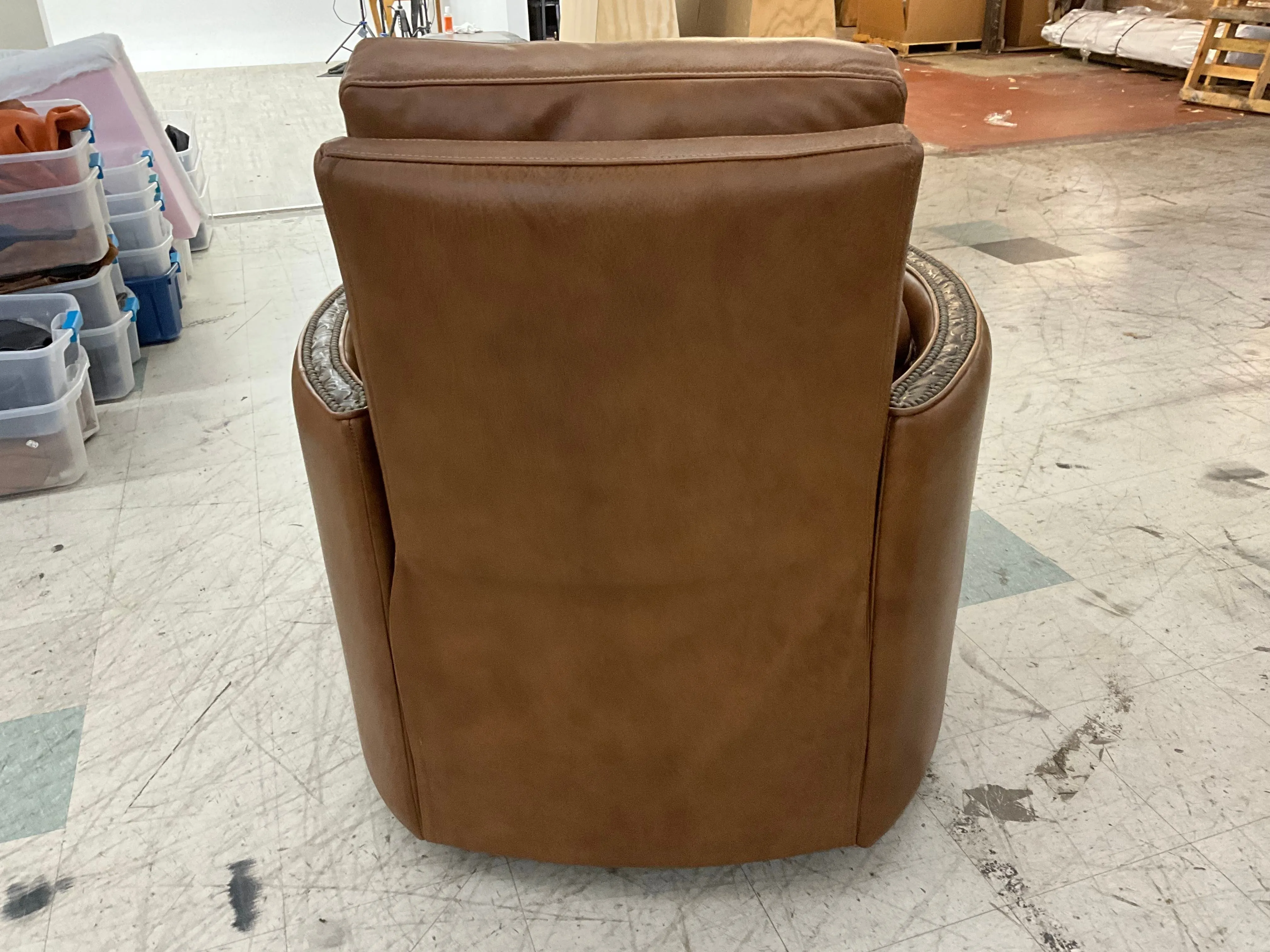Del Rio Swivel Recliner