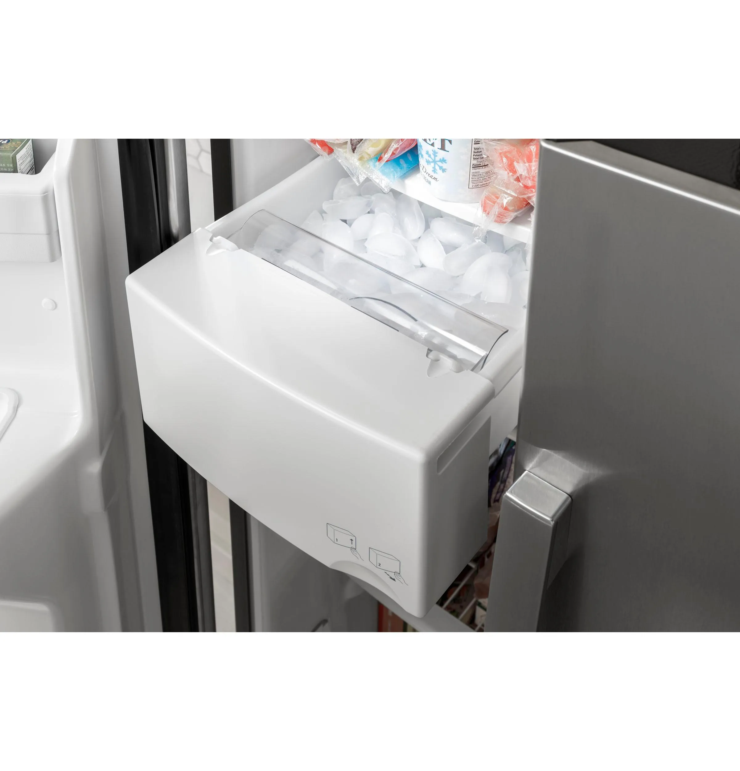 GSS25GYPFS GE® 25.3 Cu. Ft. Side-By-Side Refrigerator