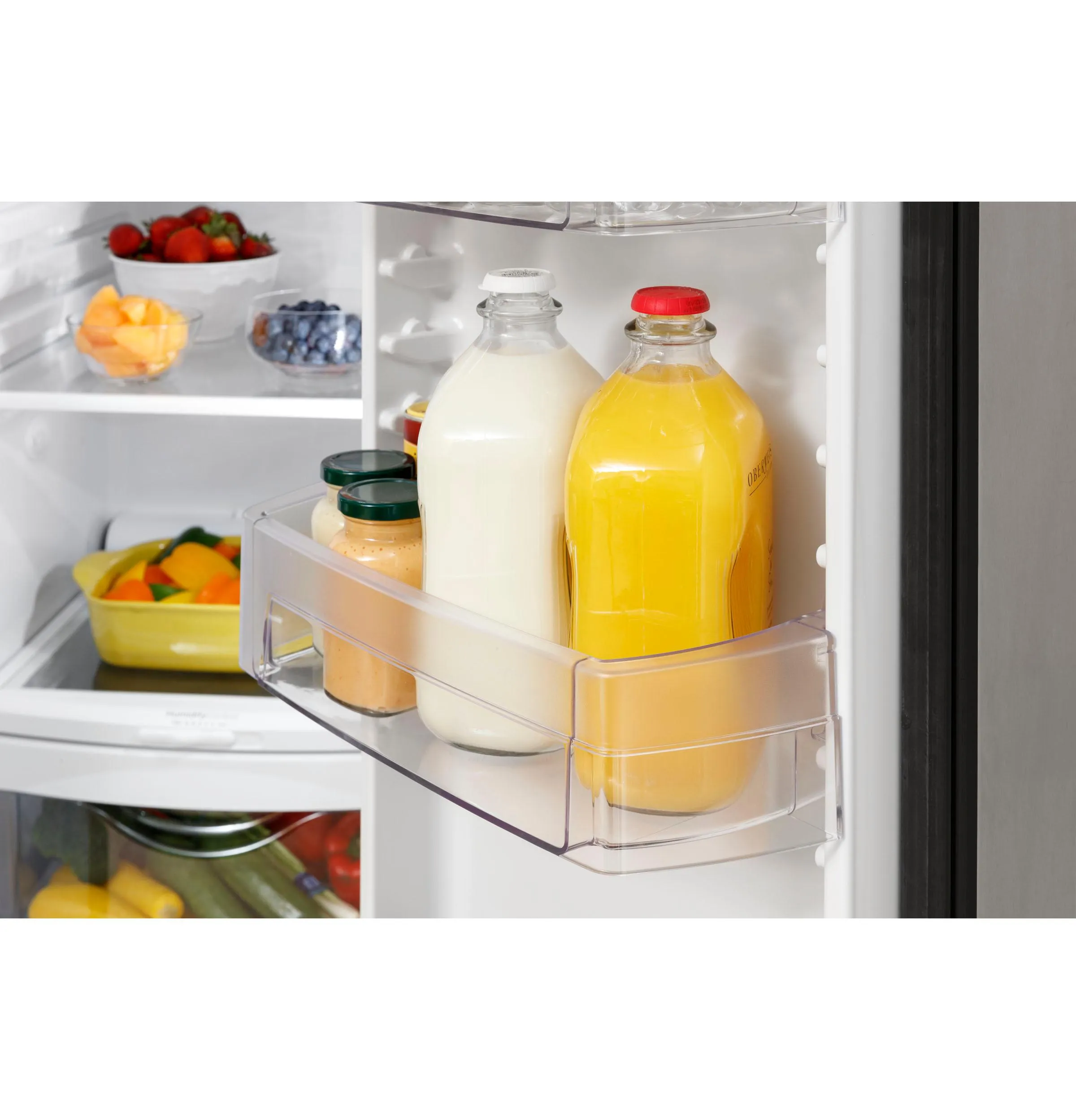 GSS25GYPFS GE® 25.3 Cu. Ft. Side-By-Side Refrigerator