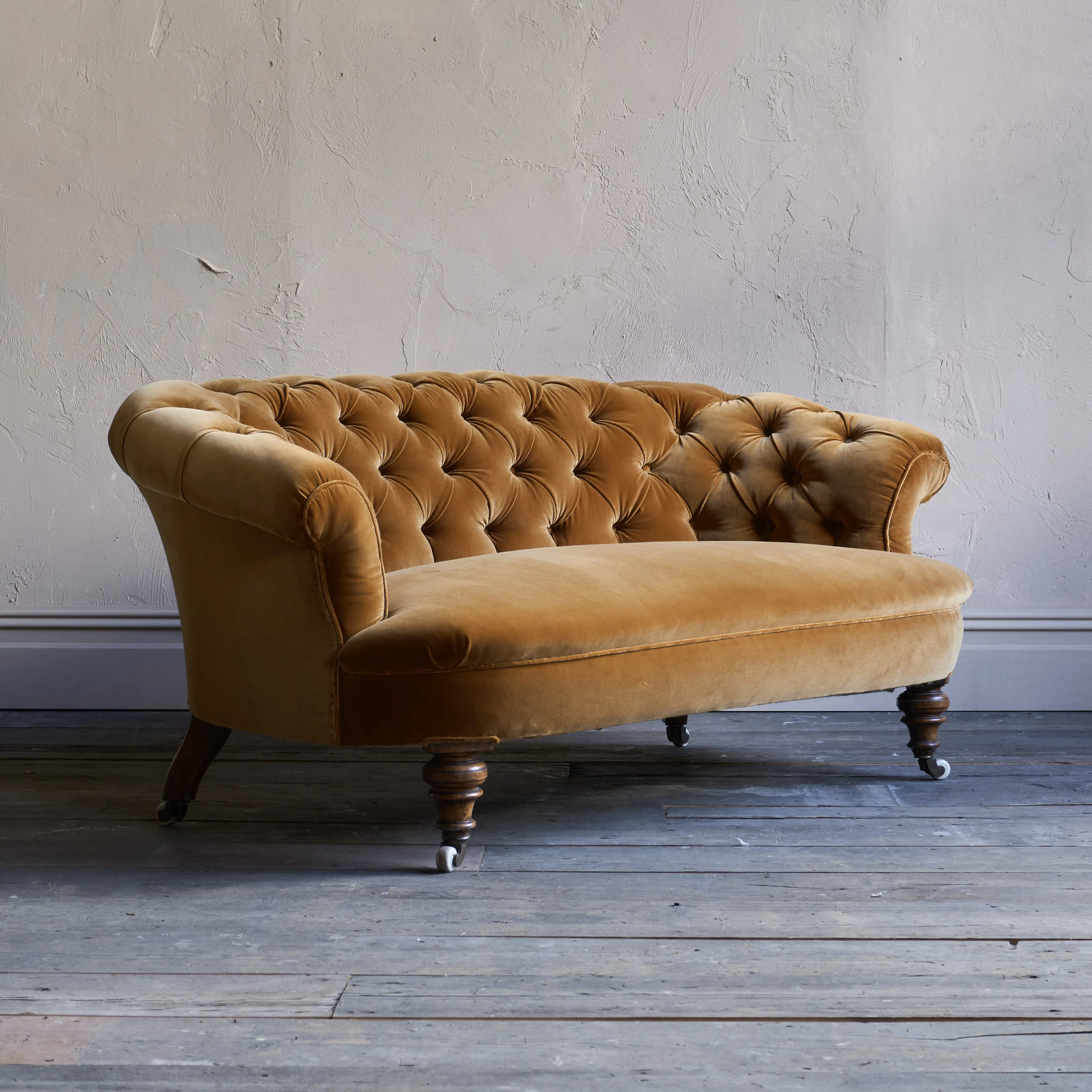 Hampton & Sons Sofa