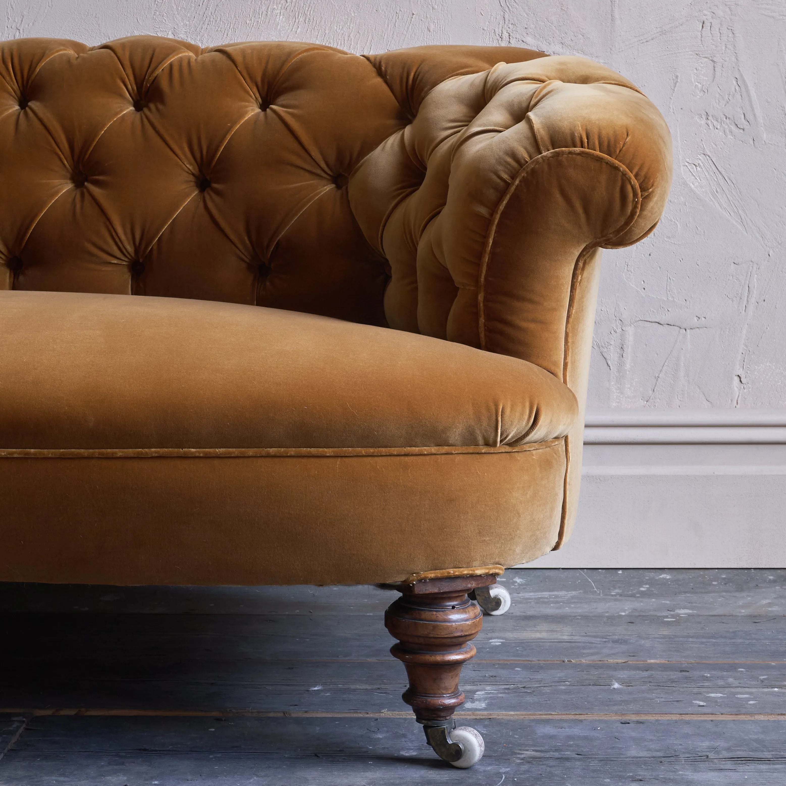 Hampton & Sons Sofa