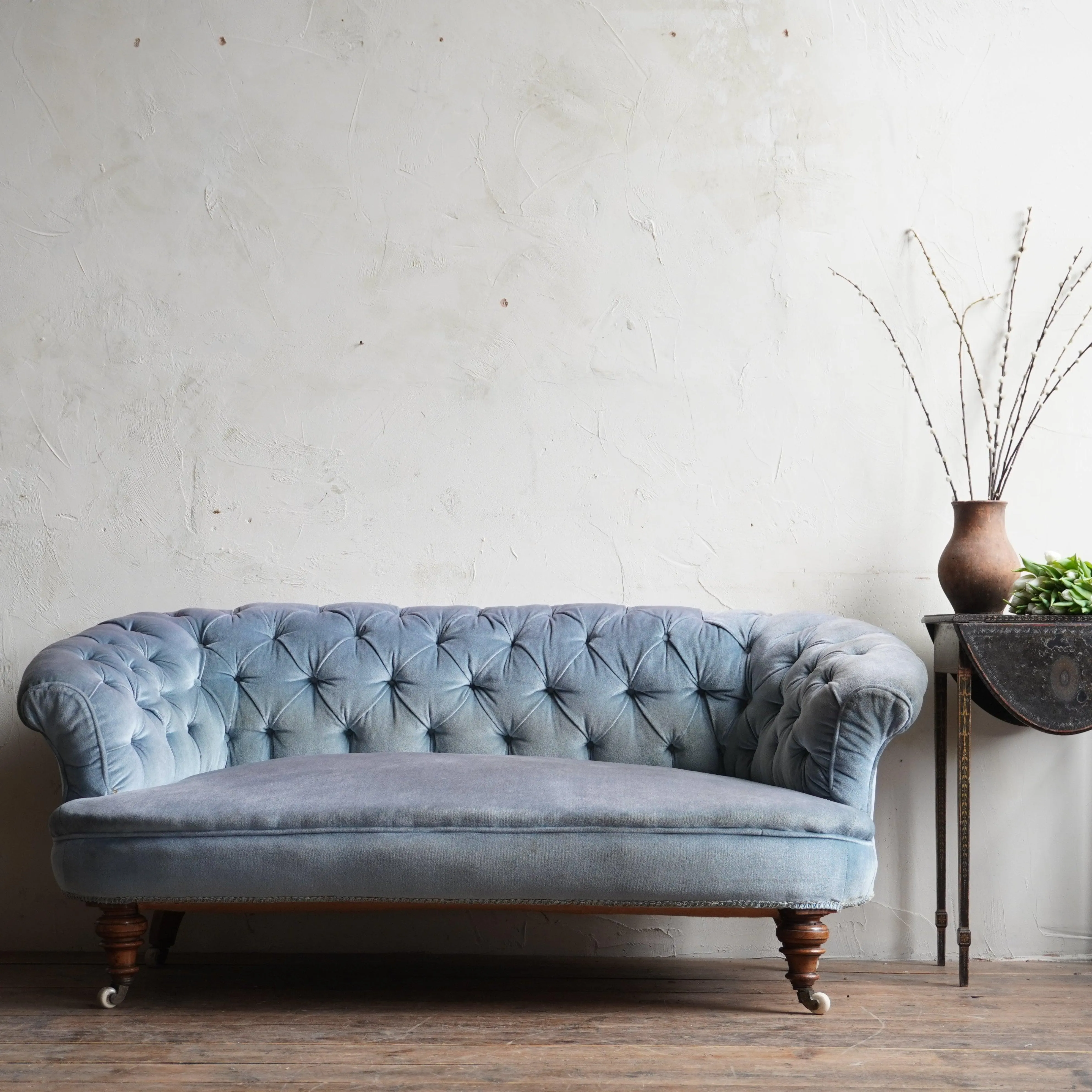 Hampton & Sons Sofa