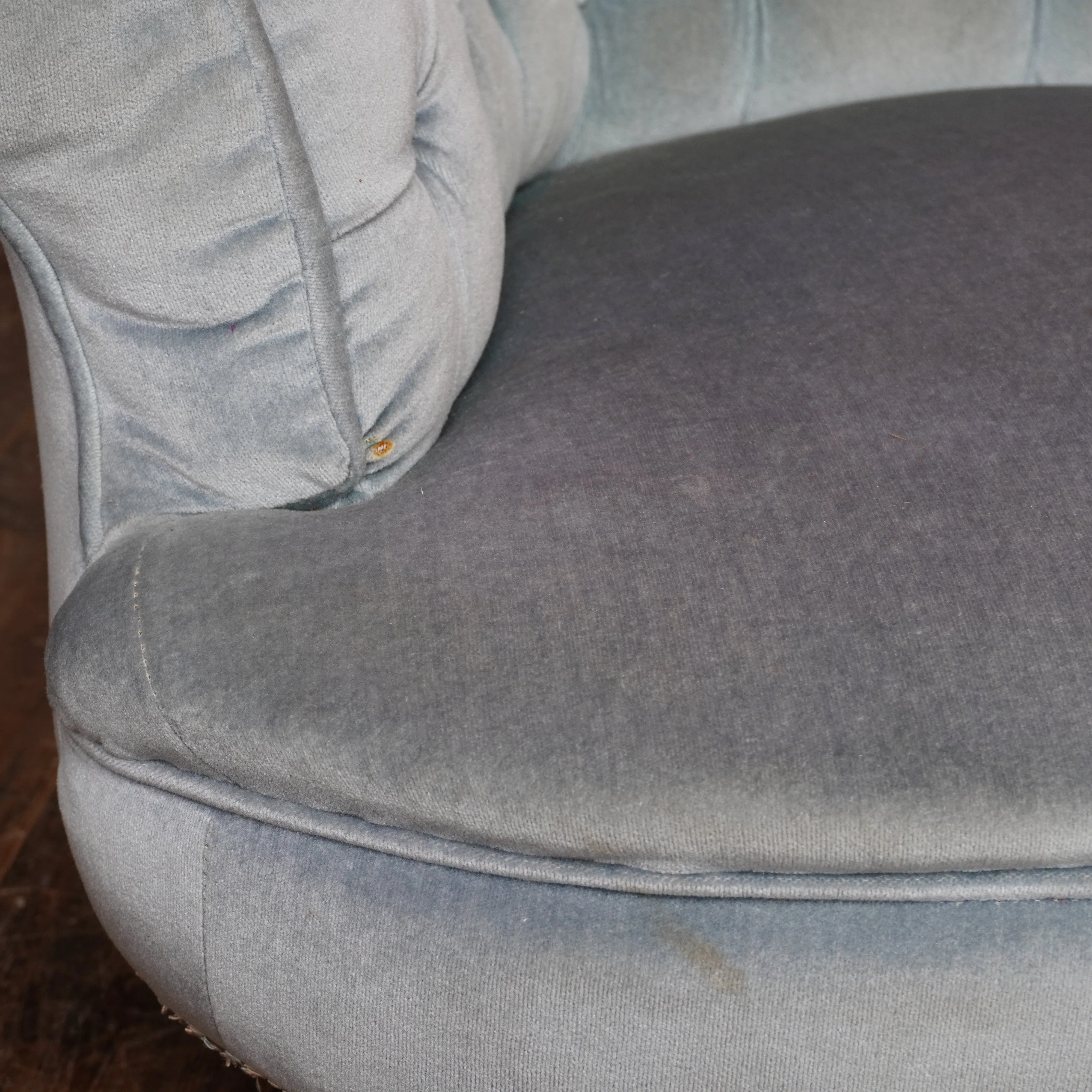 Hampton & Sons Sofa