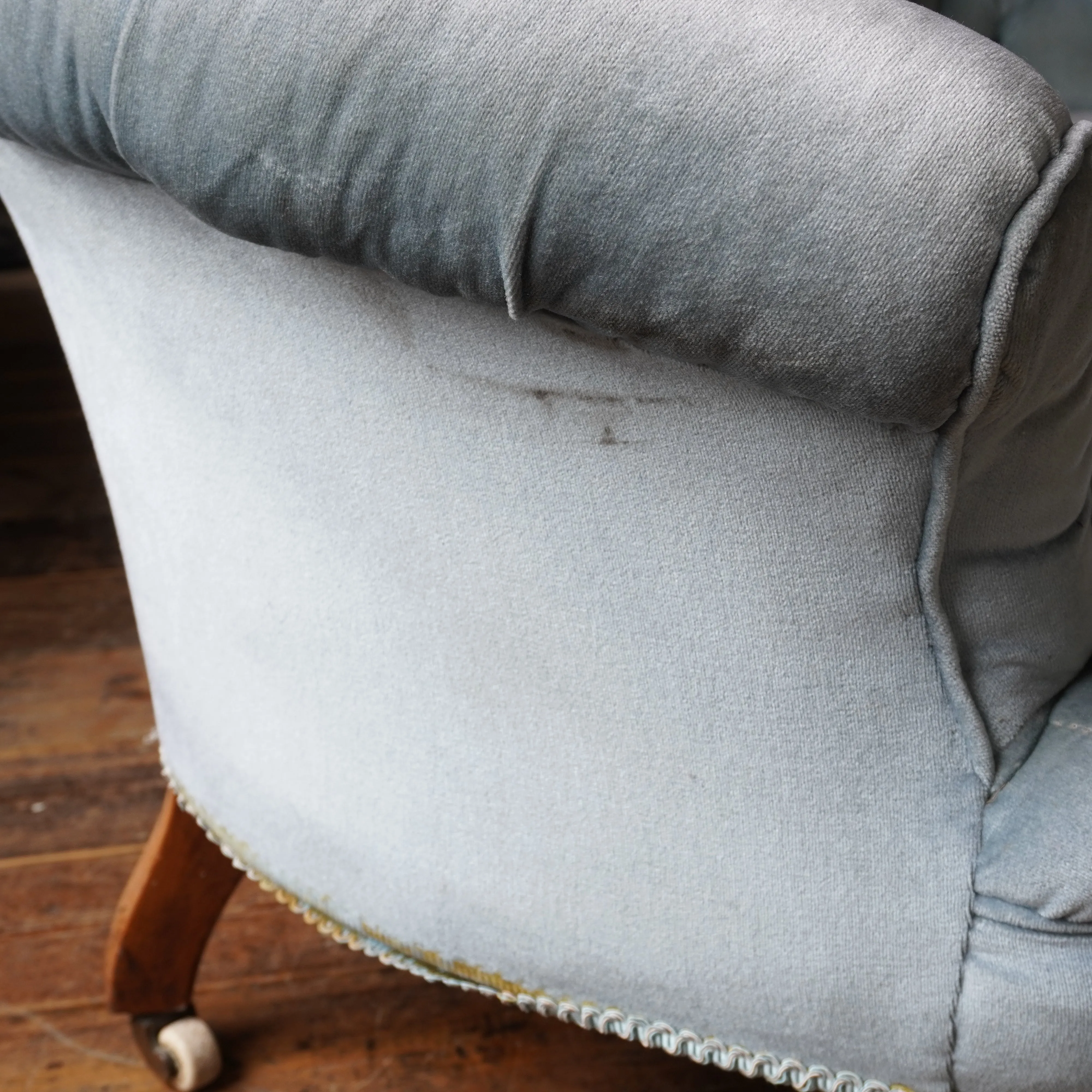 Hampton & Sons Sofa