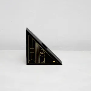 INGRID TRIANGLE CANDLEHOLDER