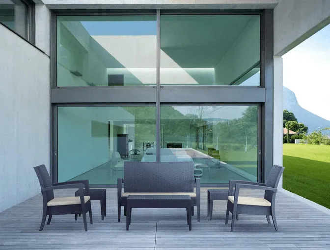 Miami Patio Lounge Set in Elegant Grey - Embrace Outdoor Comfort