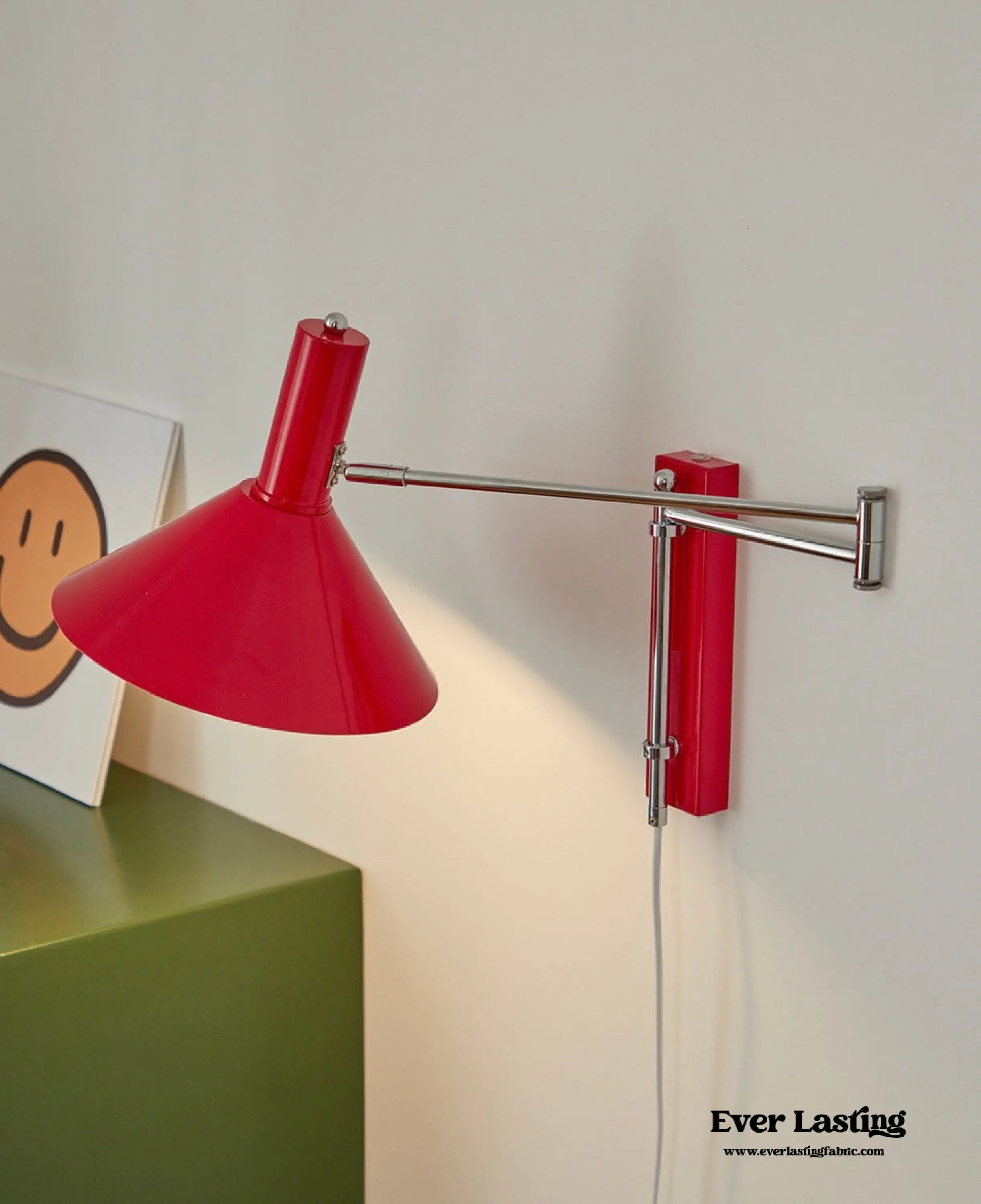 Minimal Foldable Metal Light / Red
