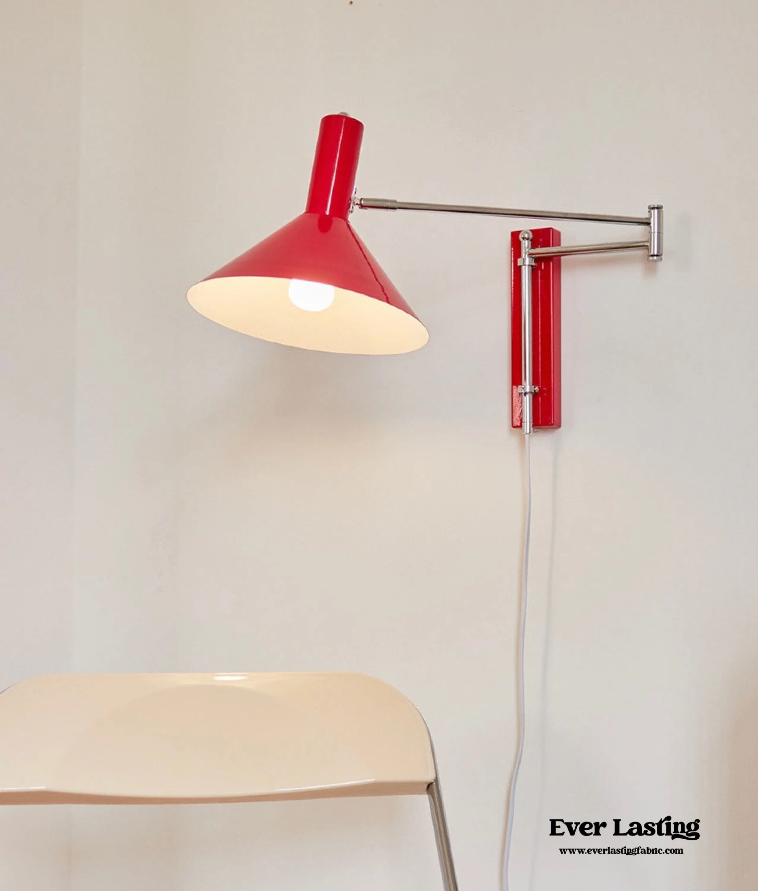 Minimal Foldable Metal Light / Red