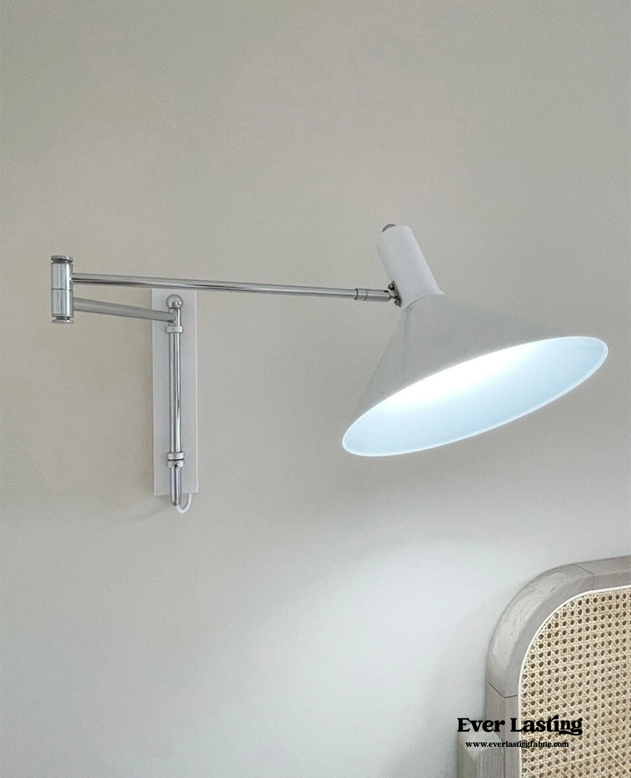 Minimal Foldable Metal Light / Red