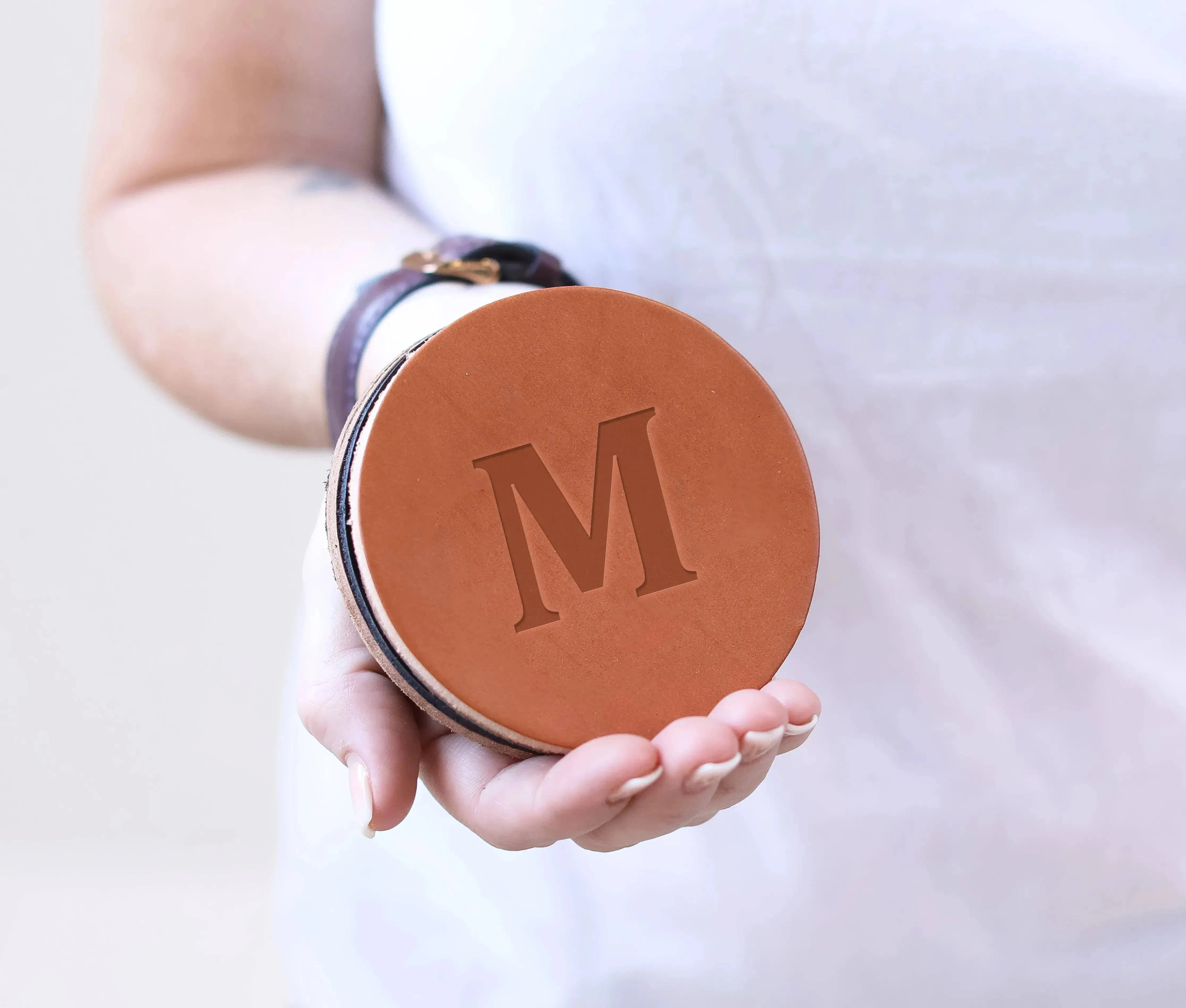 Molded Minimalist Valet Tray by Lifetime Leather Co