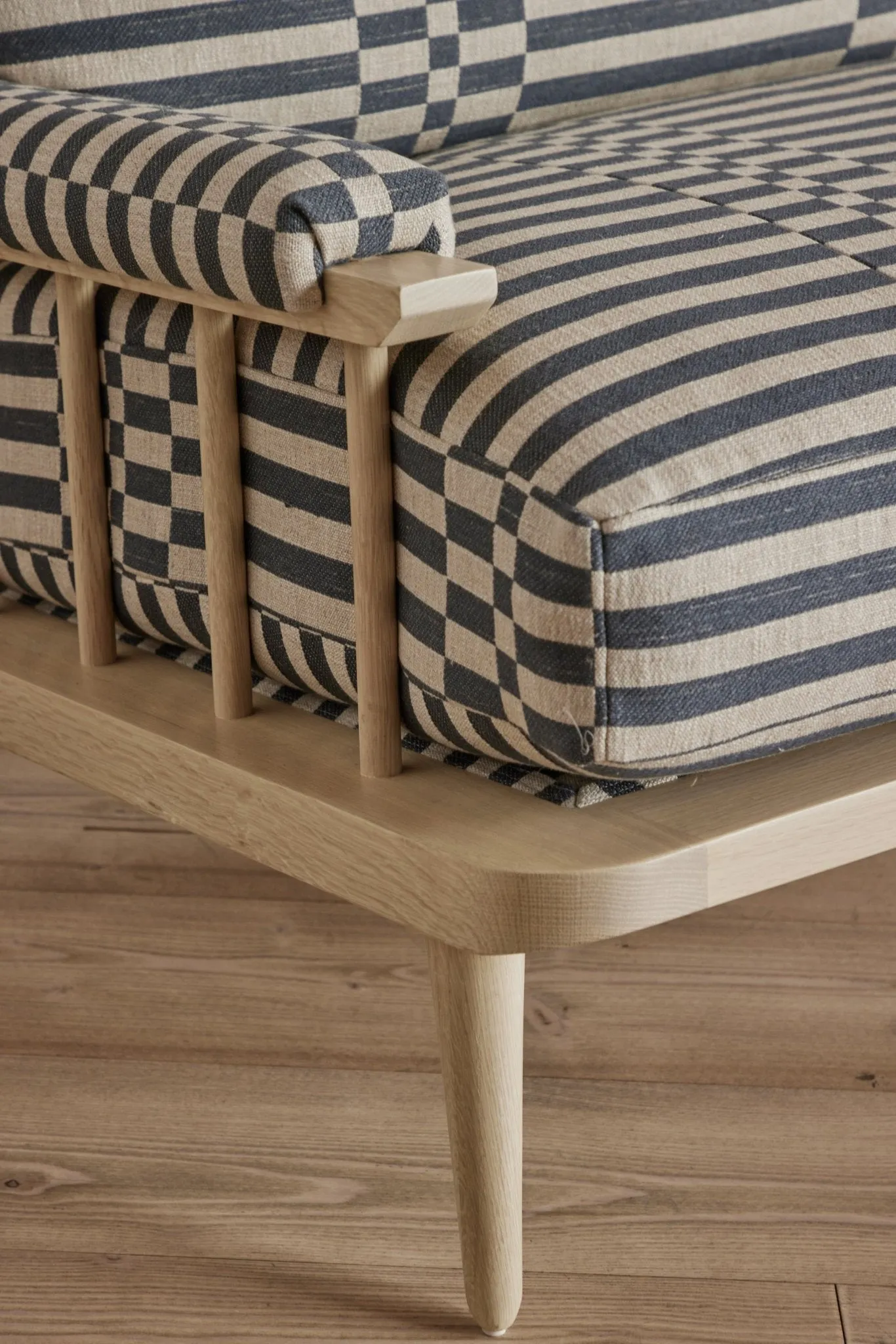 Nickey Kehoe Spindle Back Viewing Settee
