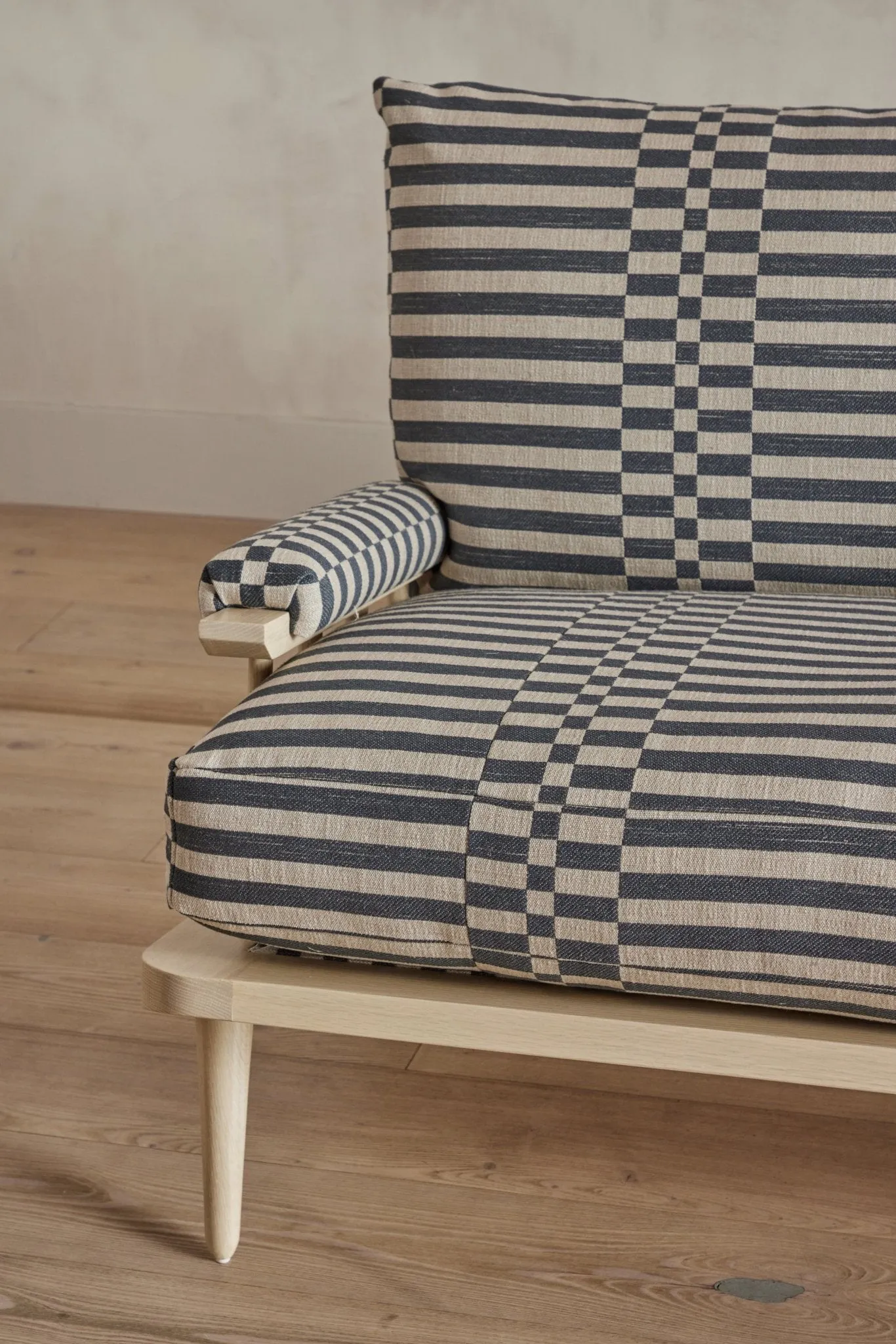 Nickey Kehoe Spindle Back Viewing Settee