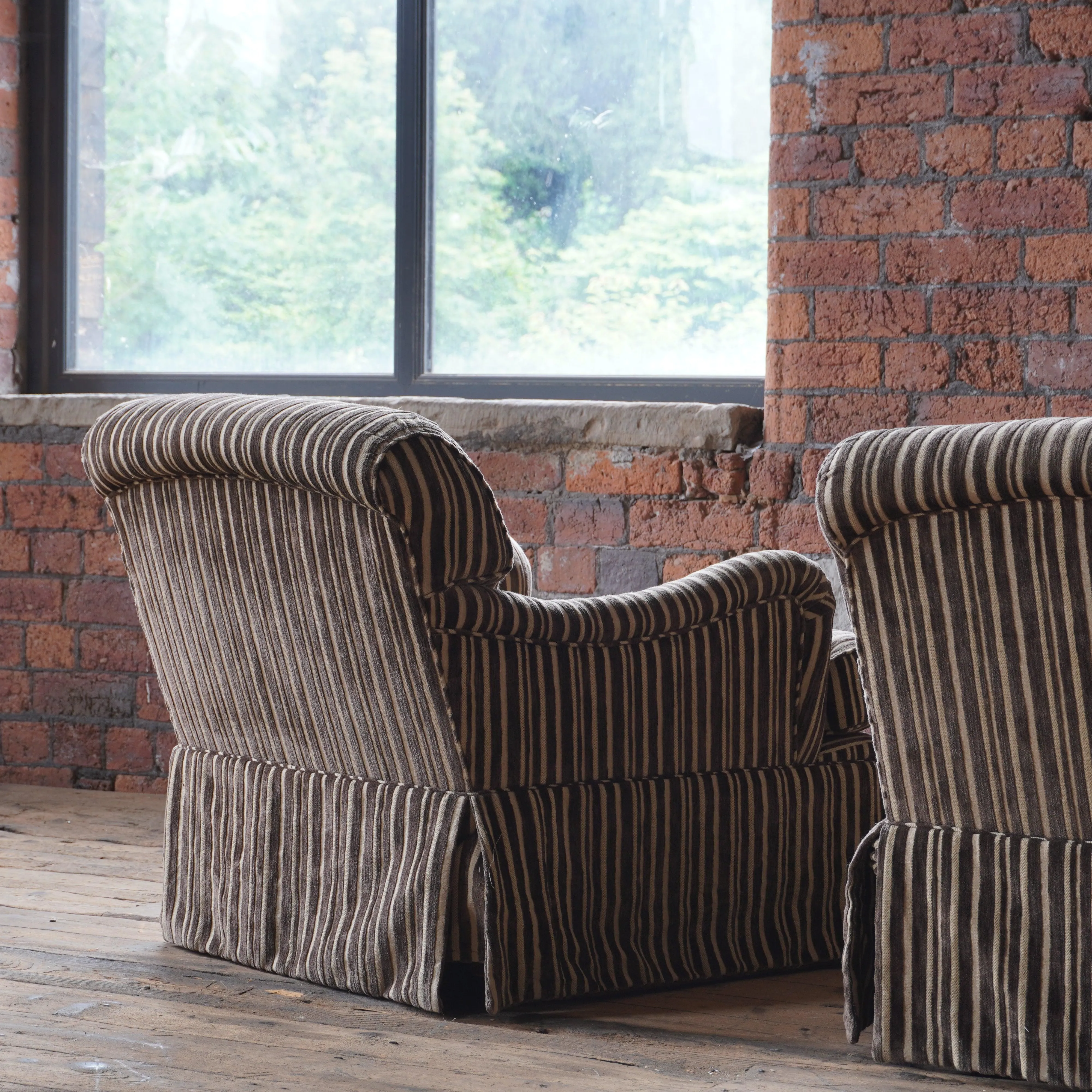 Pair of Howard Chairs Ltd - bridgewater - howard and sons