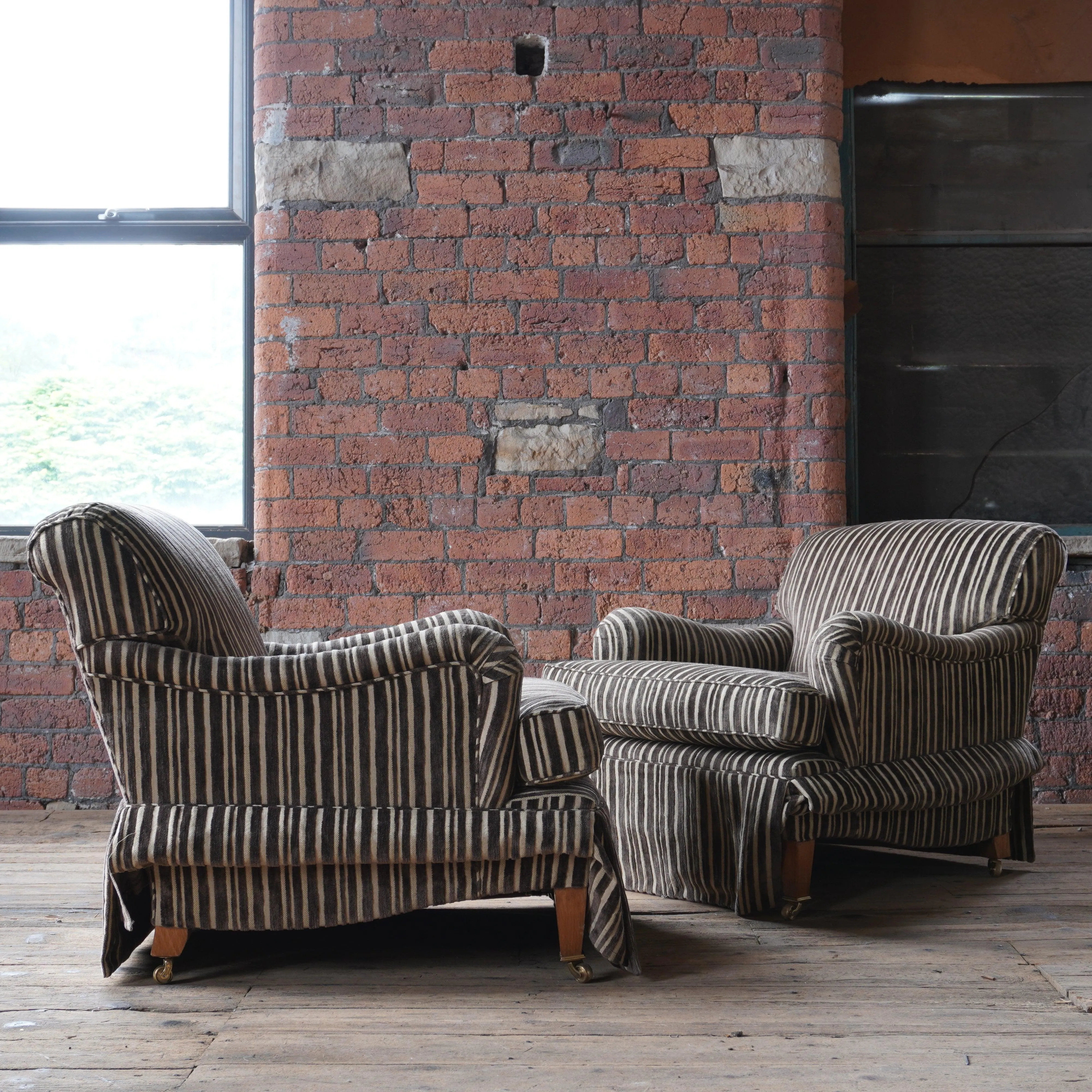 Pair of Howard Chairs Ltd - bridgewater - howard and sons
