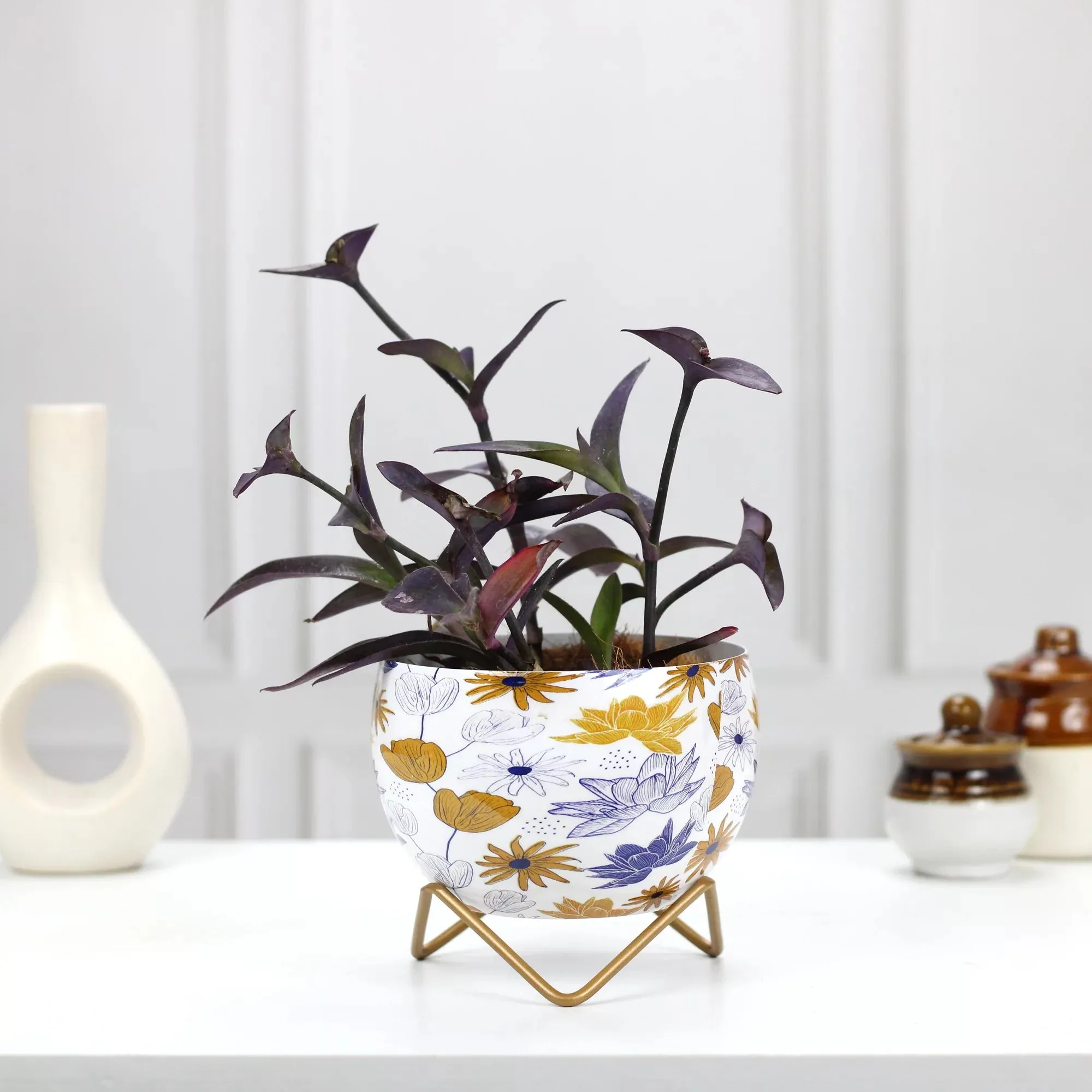Petite Tabletop Pots