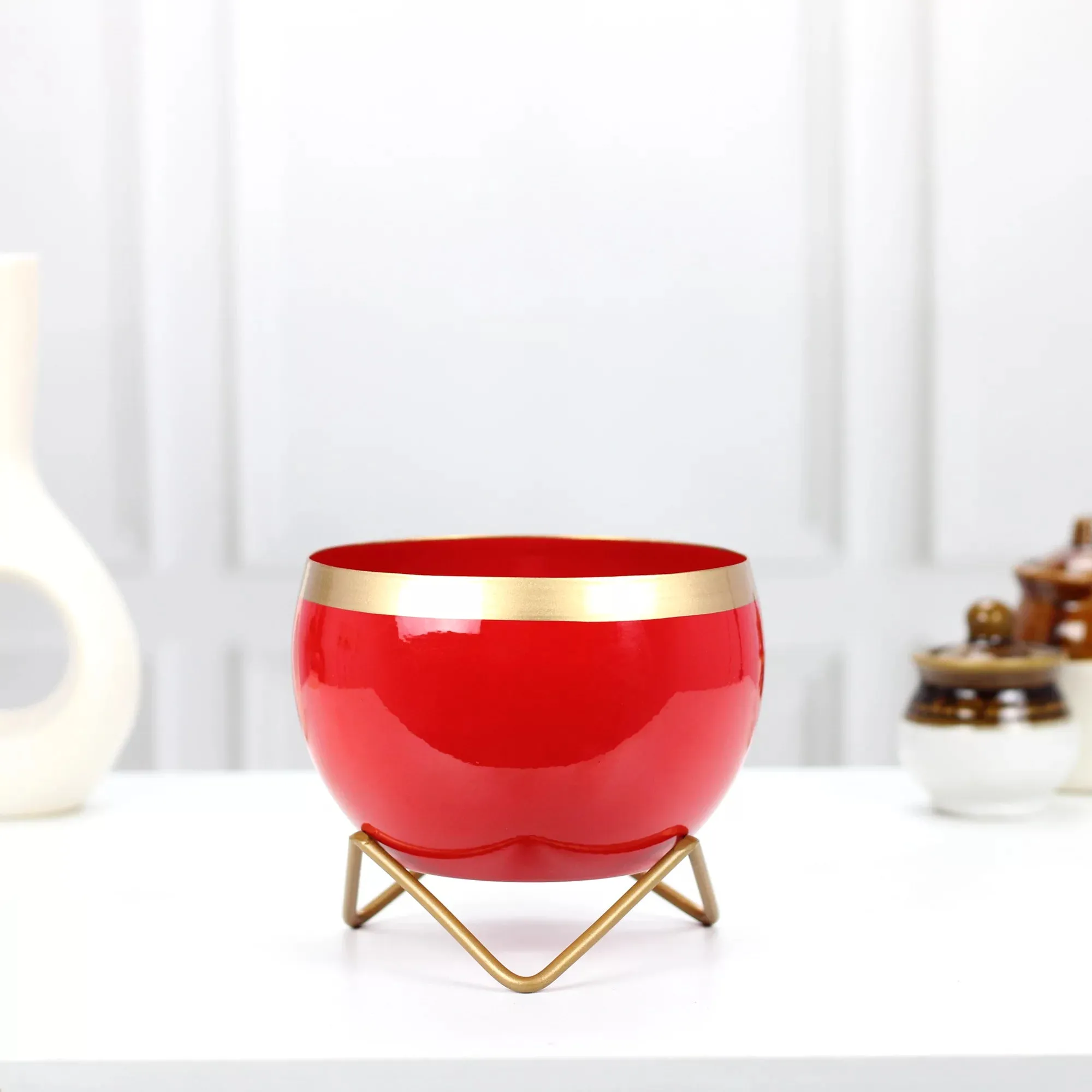 Petite Tabletop Pots