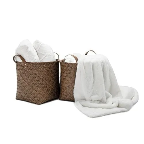 Seville Classics Home Fisherman Style Baskets 2 Units 2 units of woven fisherman style baskets. Decorative hand-woven design and Water Resistant-428996-0017641068344