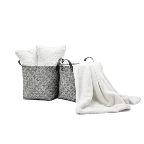 Seville Classics Home Fisherman Style Baskets 2 Units 2 units of woven fisherman style baskets. Decorative hand-woven design and Water Resistant-428996-0017641068344