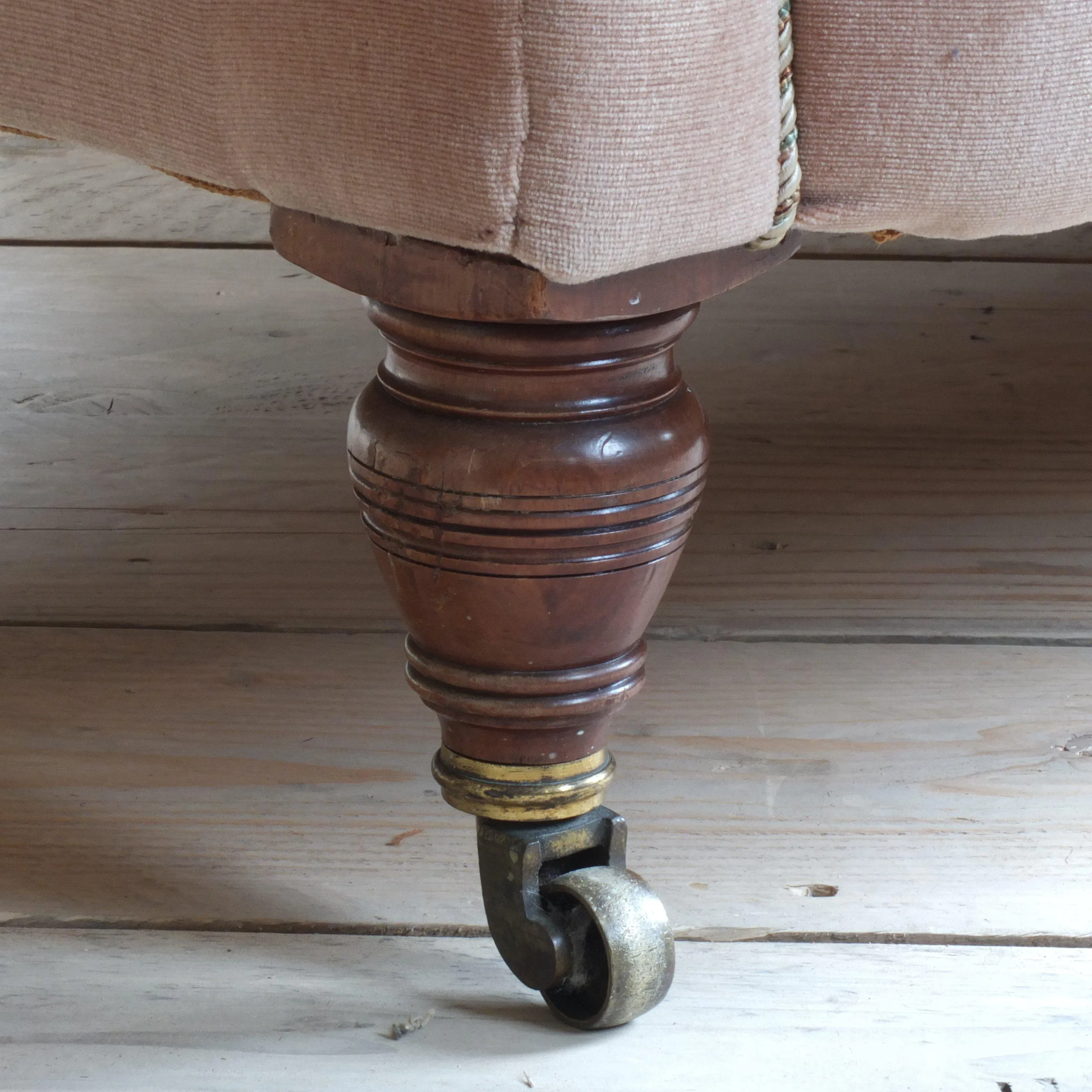 Victorian country house chesterfield sofa