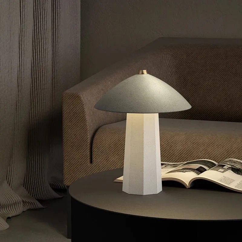 Vine Table Lamp
