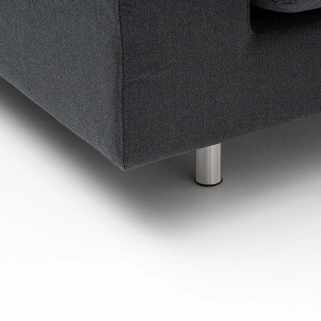 wide arm sofa | Bensen